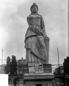Naatje op de Dam te koop, Bestanddeelnr 904-1086