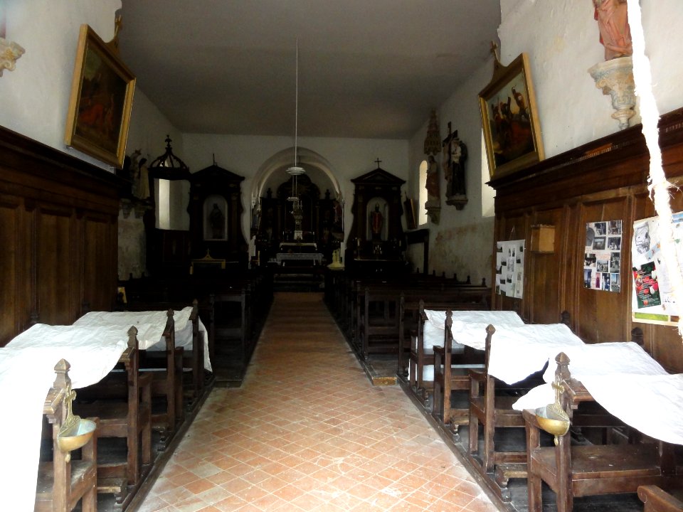 Nampcelles-la-Cour (Aisne) église, 08