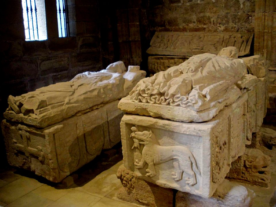 Najera - Mº Sta Maria la Real 22 (Capilla claustral de la Vera Cruz)