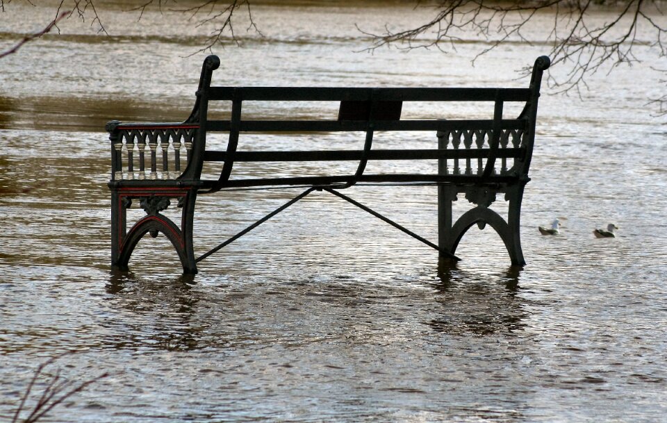 Flood park metal seat