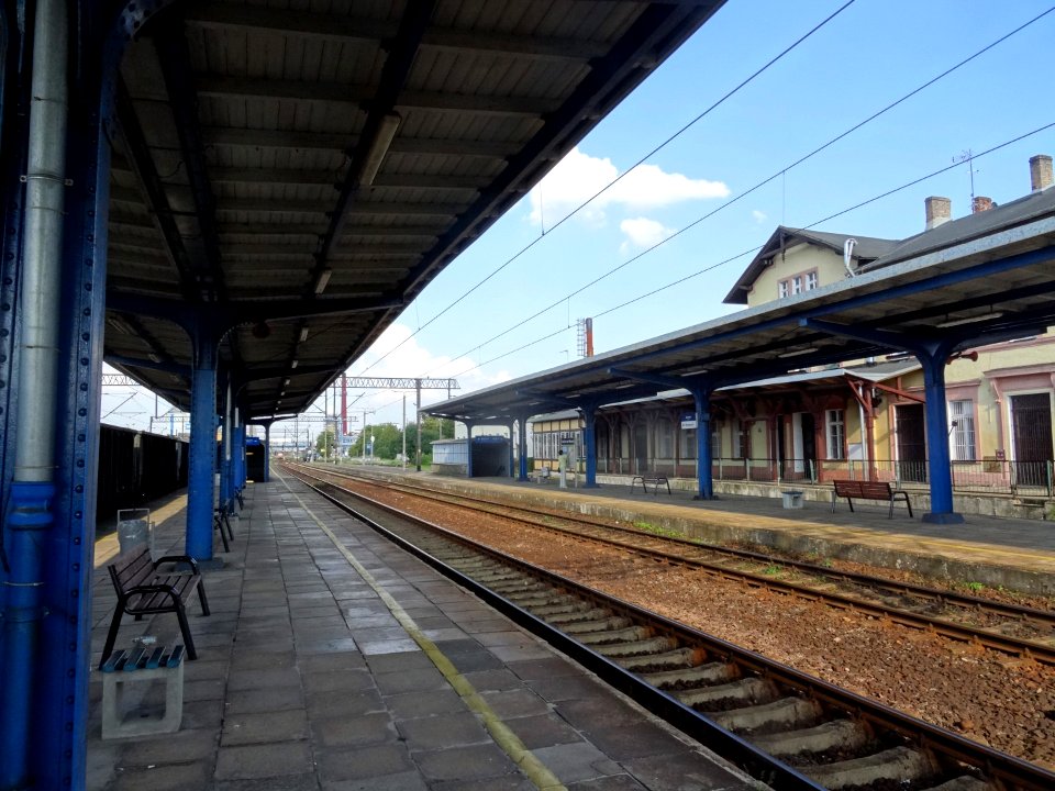 Naklo train station2