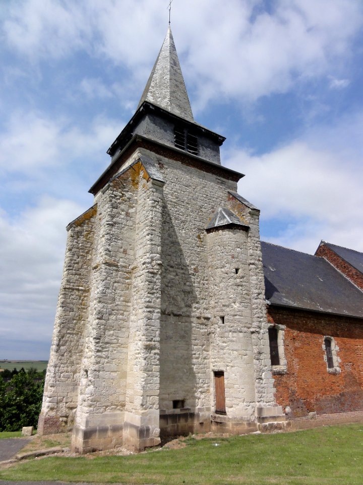 Nampcelles-la-Cour (Aisne) église, 02