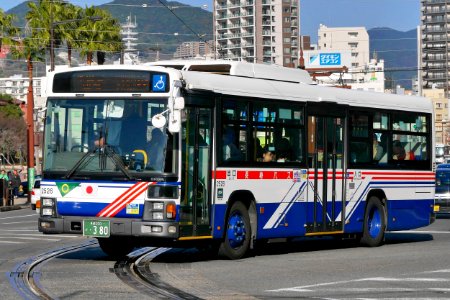 Nagasaki bus 2526 20180102