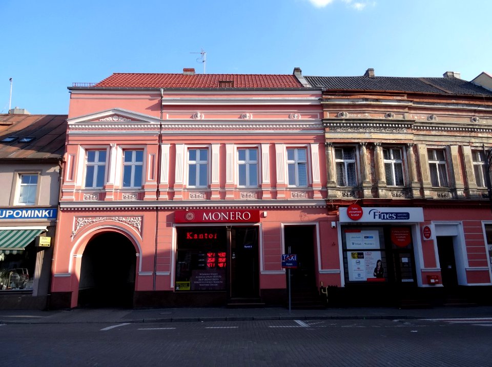 Naklo market square7
