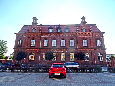 Naklo main post office