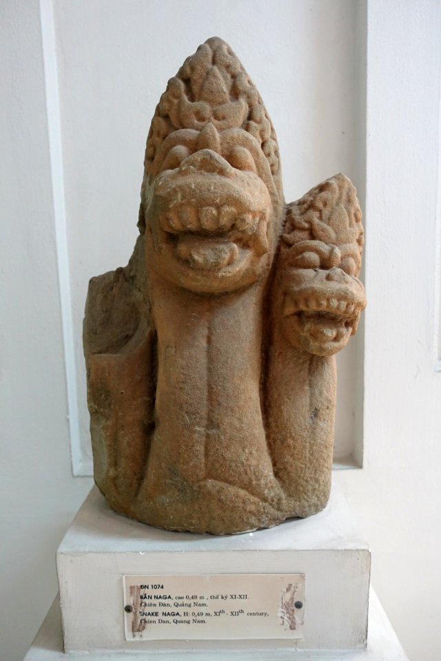 Naga, Chien Dan, 11th-12th century,Quang Nam - Museum of Cham Sculpture - Danang, Vietnam - DSC01967