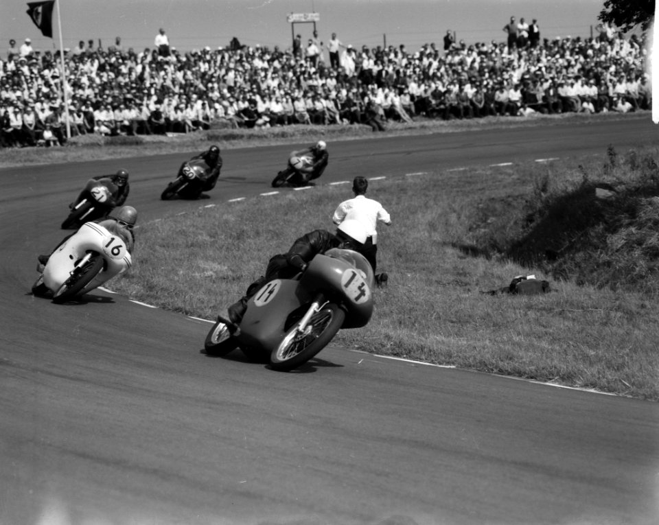 Na de start 500cc, Bestanddeelnr 912-6401