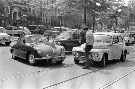 Na de onlusten in Amsterdam, Bestanddeelnr 919-2559