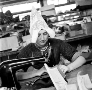 Naaiatelier in Volendam, Bestanddeelnr 903-8918