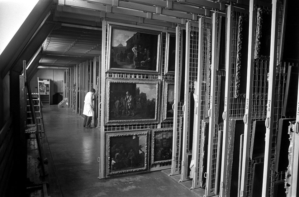 Musea, schilderijen, opslagplaatsen, Bestanddeelnr 925-6012