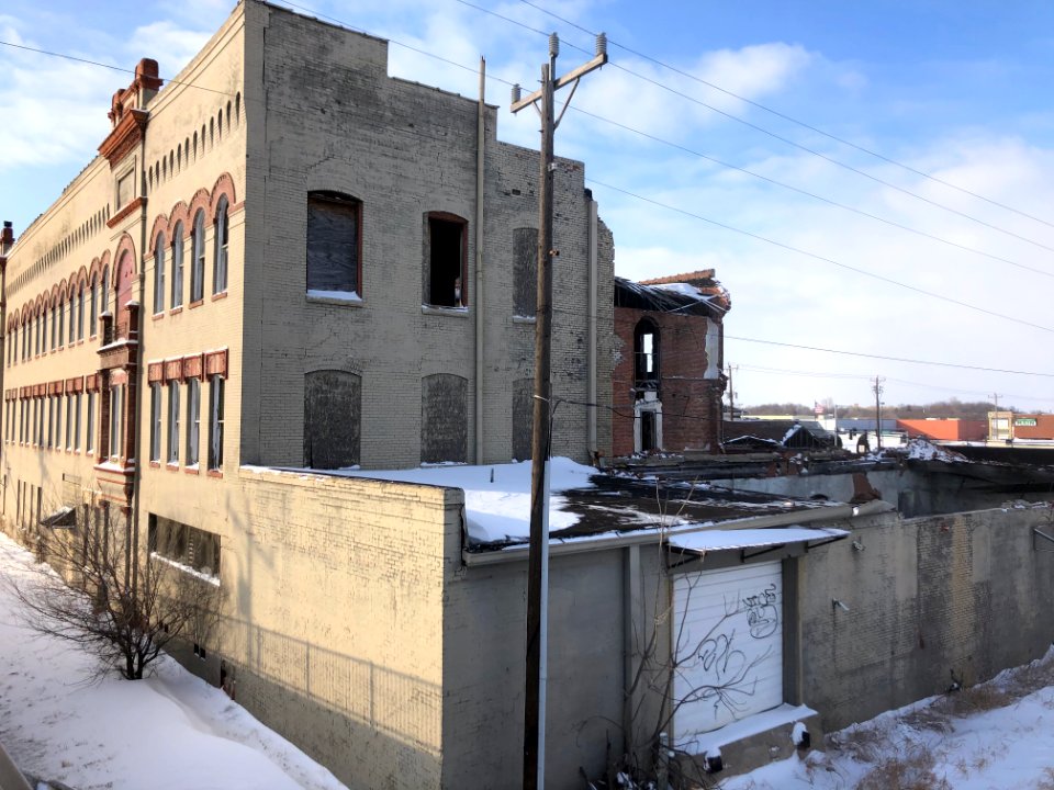Muskogee snowstorm 2021-02-15 H E Ketcham Lumber Building S