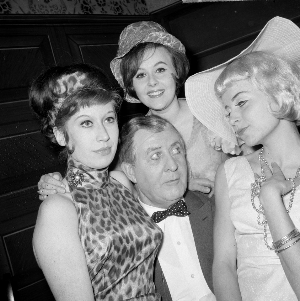 Musical No No Nanette in Carre, Ronny Bierman (l), Johan Kaart , Louise Rettic, Bestanddeelnr 917-4488