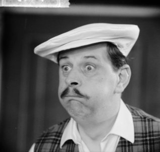 Musical No No Nanette in Carré, Joop Doderer, Bestanddeelnr 917-4491