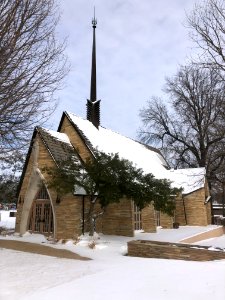 Muskogee snowstorm 2021-02-15 St Paul United Methodist Church outbuilding SW