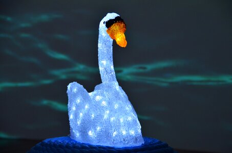 Swan glass sculpture