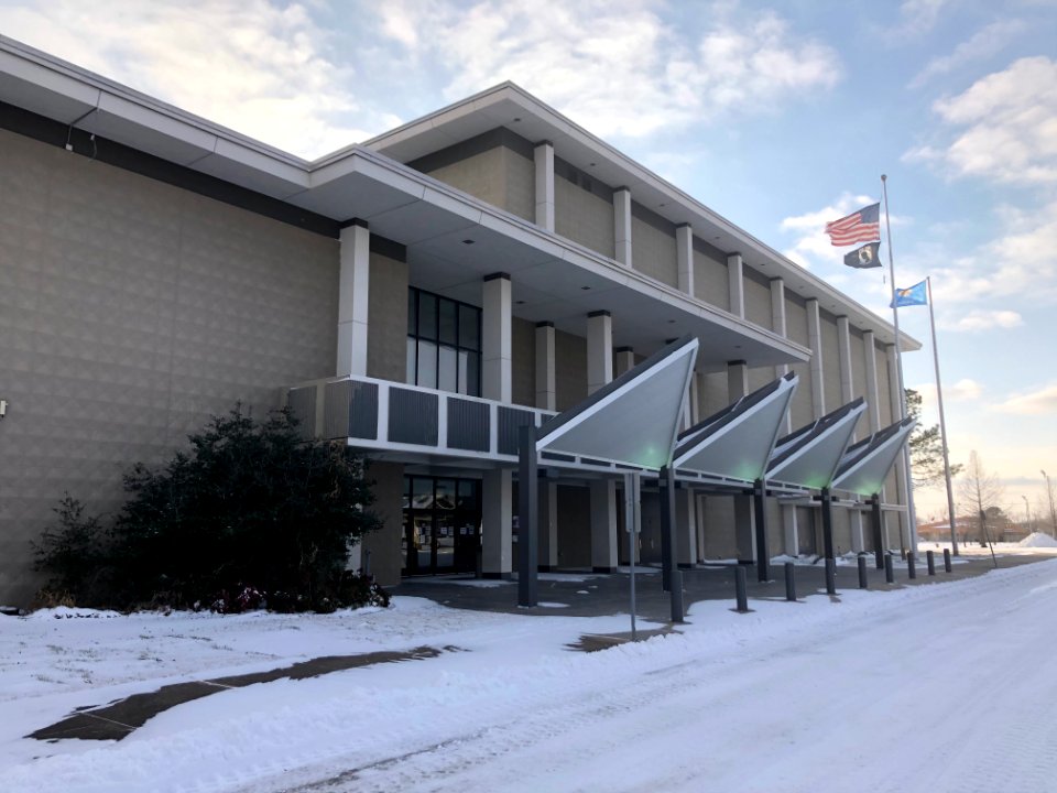 Muskogee snowstorm 2021-02-15 Muskogee Civic Center E