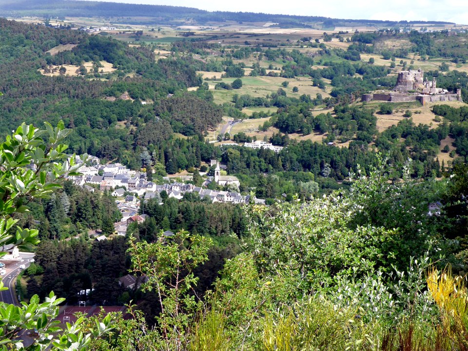 Murol Vue générale3