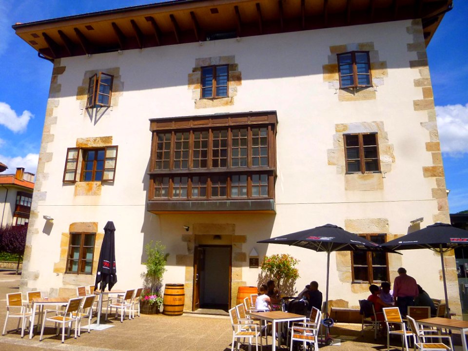 Murguía - Hotel-Restaurante La Casa del Patrón 1