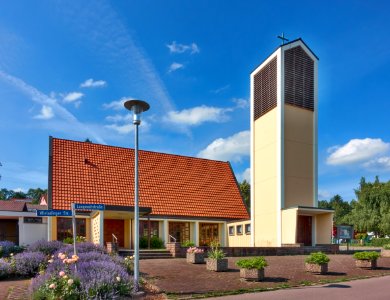 Murg Christuskirche und Gemeindehaus Wieladinger Str 5