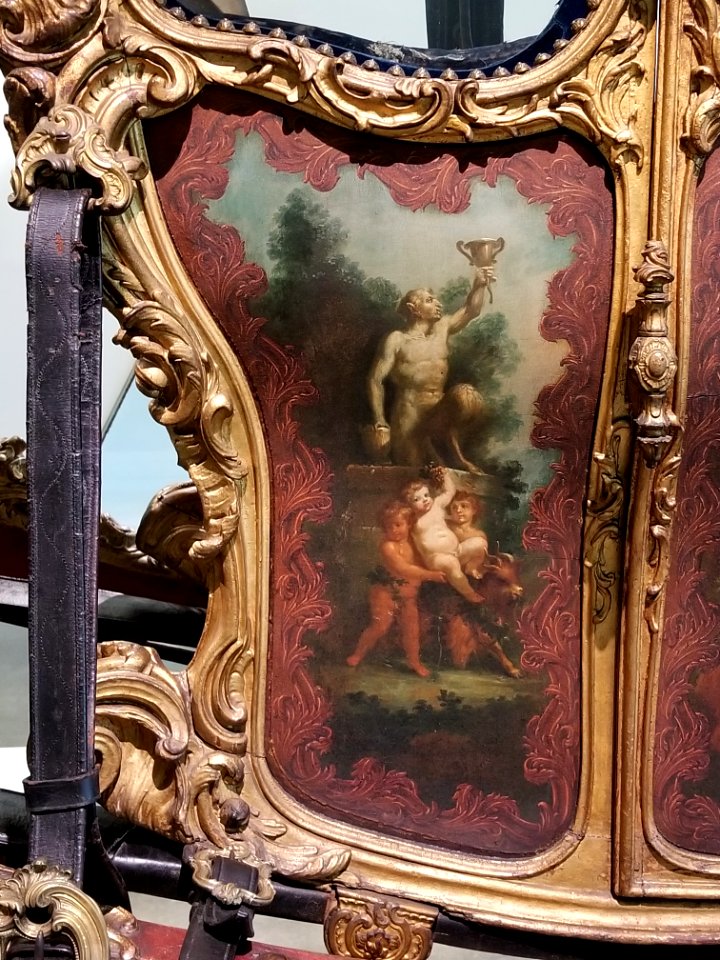 Museu Nacional dos Coches, Berlinda da Casa Real, side panel 03