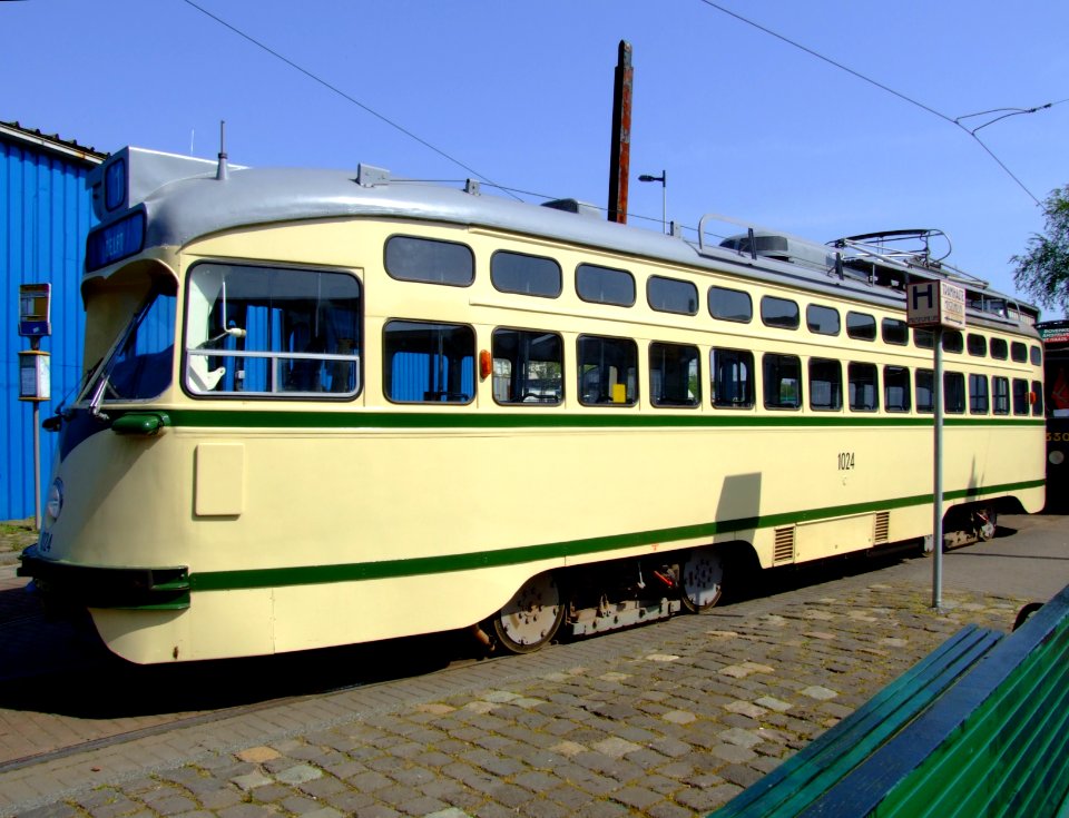 Museum tram 1024 p1