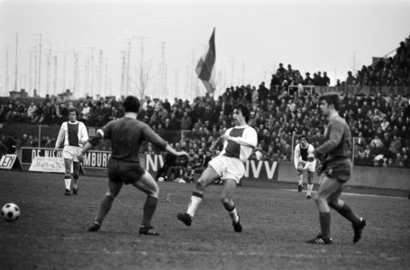 MVV tegen Ajax 1-0, Bestanddeelnr 924-1835