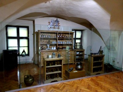 MuzBV Pharmacy