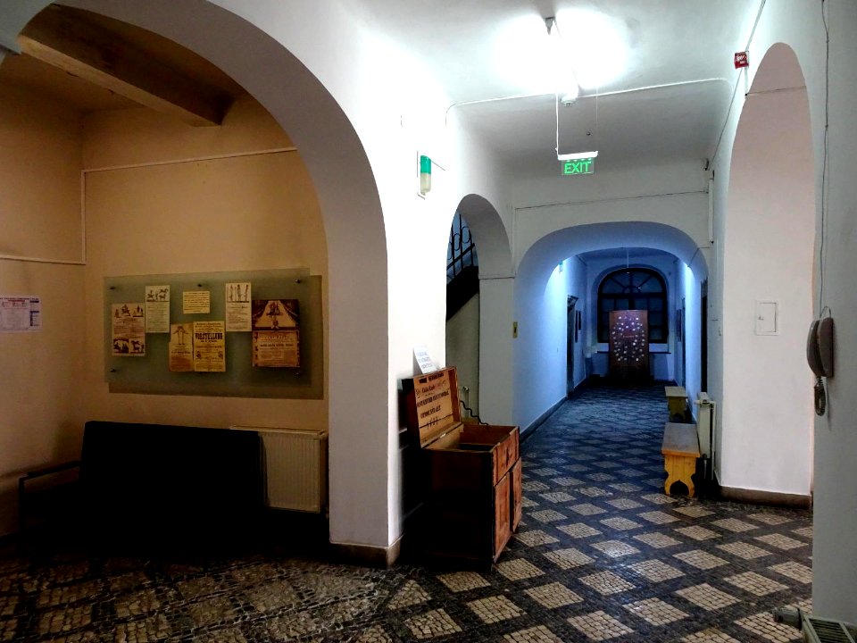 MuzBV Corridor