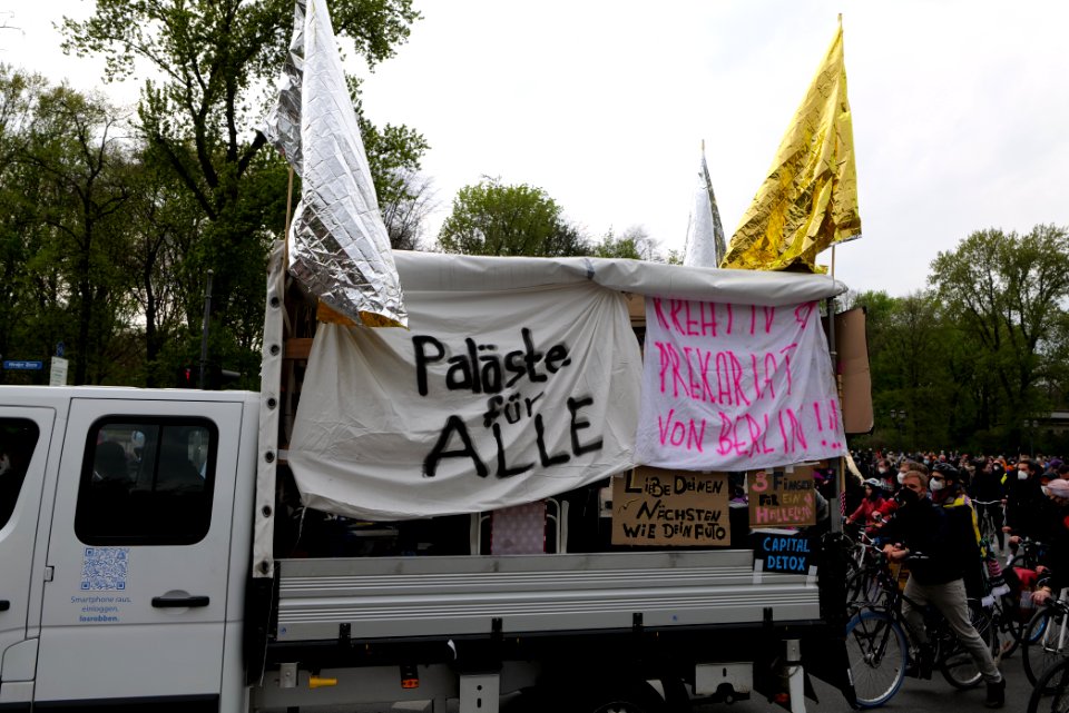 MyGruni 1st may demonstration Berlin 2021 Großer Stern to Grunewald 12
