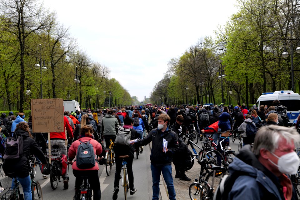 MyGruni 1st may demonstration Berlin 2021 Großer Stern to Grunewald 31