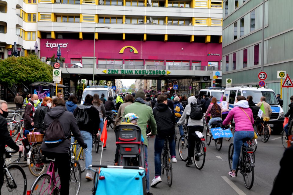 MyGruni 1st may demonstration Berlin 2021 Hermannplatz to Großer Stern 32