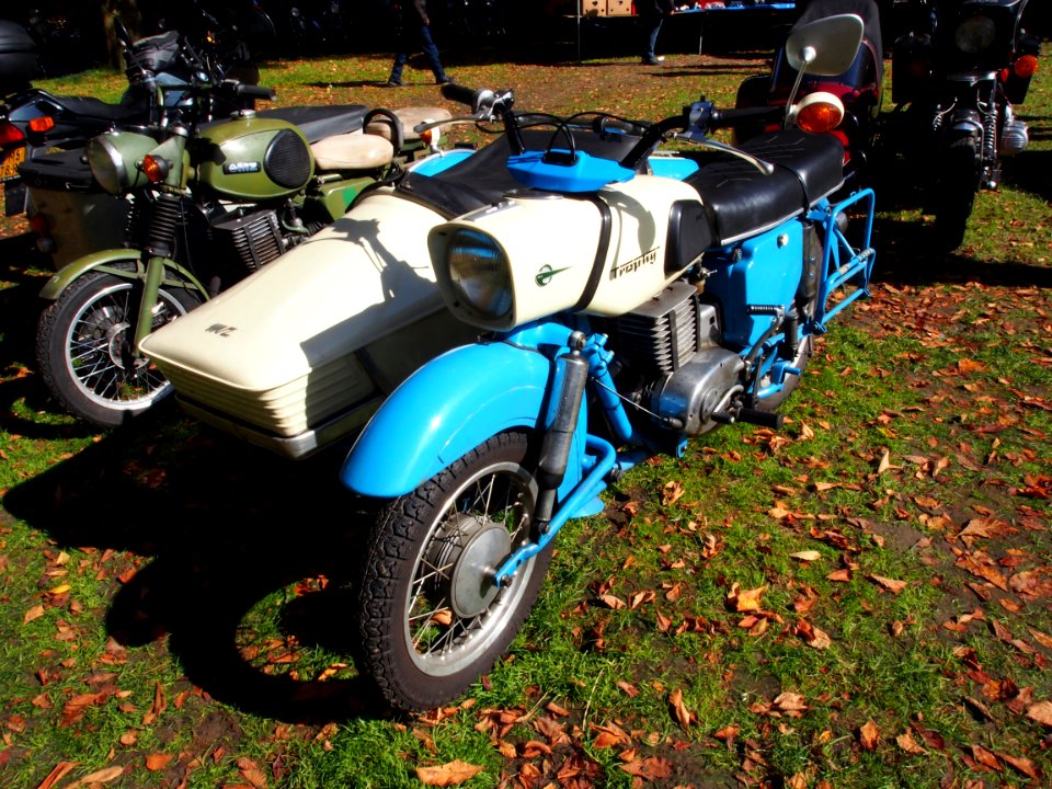 MZ Trophy with side-car pic3