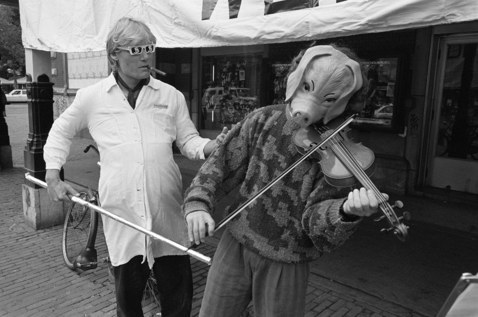 Muzikaal protest Lekker Dier tegen varkensfokkerij, Bestanddeelnr 934-2729