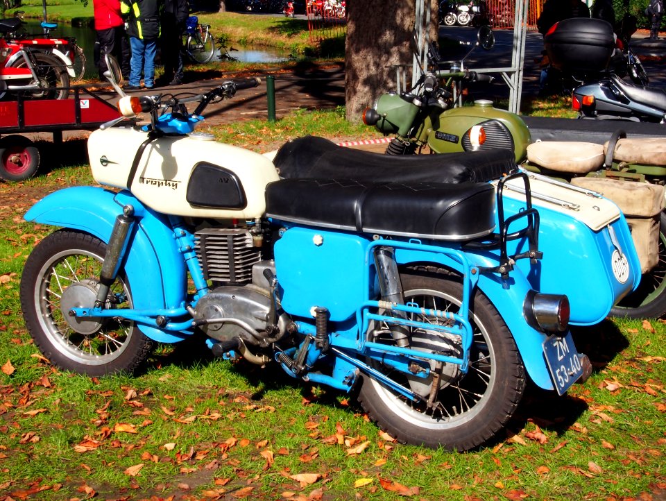 MZ Trophy with side-car pic1
