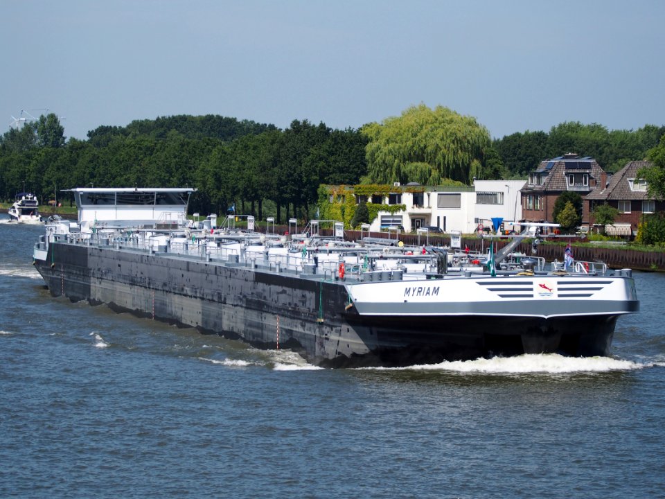 Myriam - ENI 02333752, Amsterdam-Rijnkanaal, pic2