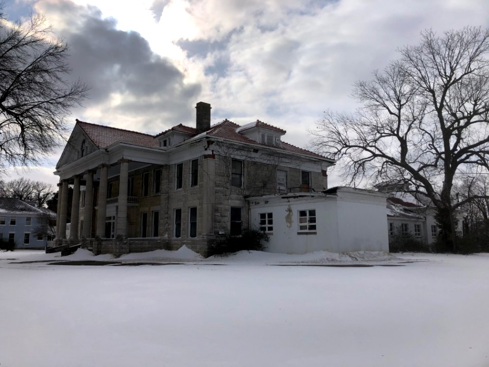 Muskogee snowstorm 2021-02-15 443 N 16th St E