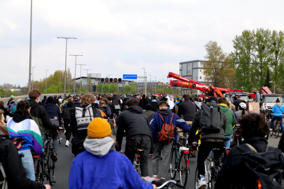 MyGruni 1st may demonstration Berlin 2021 Grunewald to Hermannplatz 85