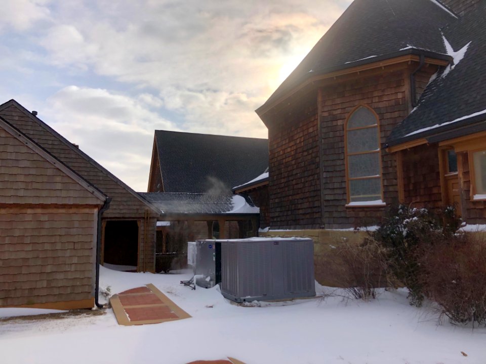 Muskogee snowstorm 2021-02-15 Grace Episcopal Church NE