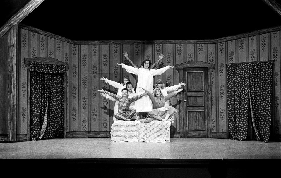 Musical The Sound of Music , repetitie in Carré, Mieke Bos als de gouvernante , Bestanddeelnr 915-9763