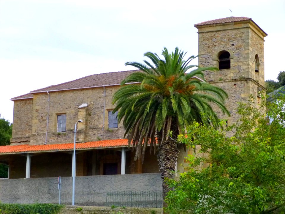 Muskiz - Pobeña, Iglesia de San Nicolás de Bari 1