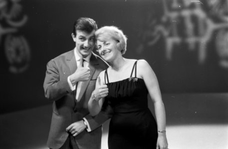 Music Hall met o.a. Annie Palmen en Jacques Raymond, Bestanddeelnr 914-9012
