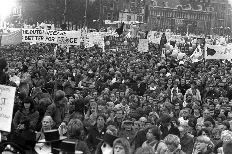 Museumplein, Bestanddeelnr 931-8181