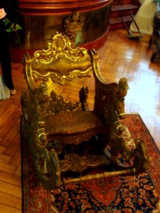 Museum Wilhelmsbau Very old swing chair pic1
