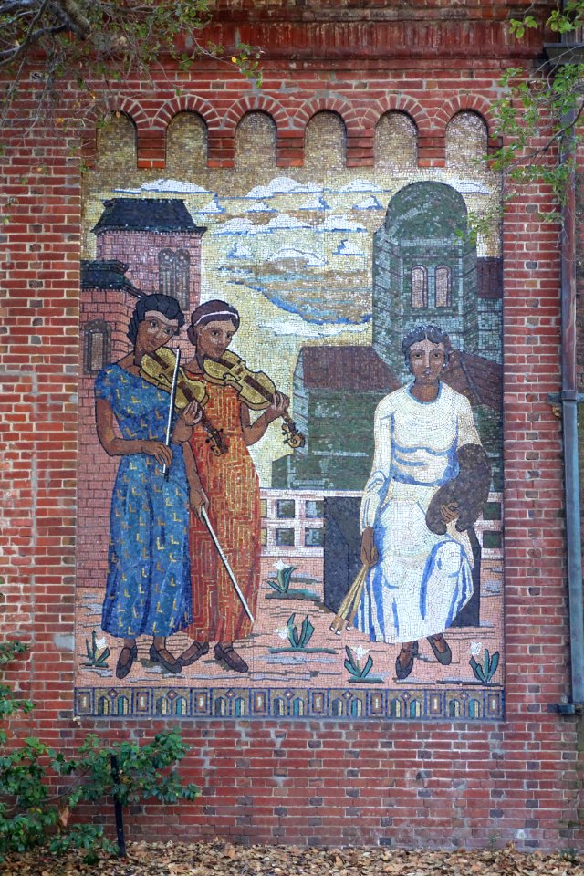 Music and Painting mosaic, by Florence Alston Williams Swift, WPA Federal Art Project 1936-1937 - University of California, Berkeley - DSC04921