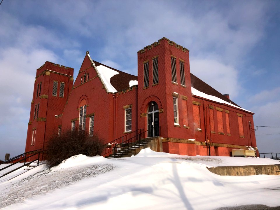 Muskogee snowstorm 2021-02-15 First Missionary Baptist Church W
