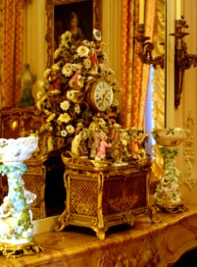 Musical clock, maker unknown, Paris, mid 1700s with clock movement 1855-1886 - Waddesdon Manor - Buckinghamshire, England - DSC07752