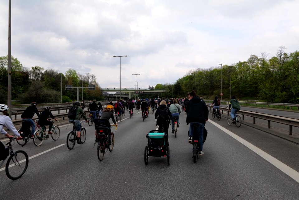 MyGruni 1st may demonstration Berlin 2021 Grunewald to Hermannplatz 67