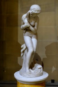 Musidora by Joseph Gott, 1827, marble - Sculpture Gallery, Chatsworth House - Derbyshire, England - DSC03515