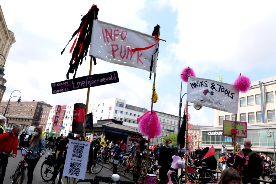 MyGruni 1st may demonstration Berlin 2021 Hermannplatz to Großer Stern 08