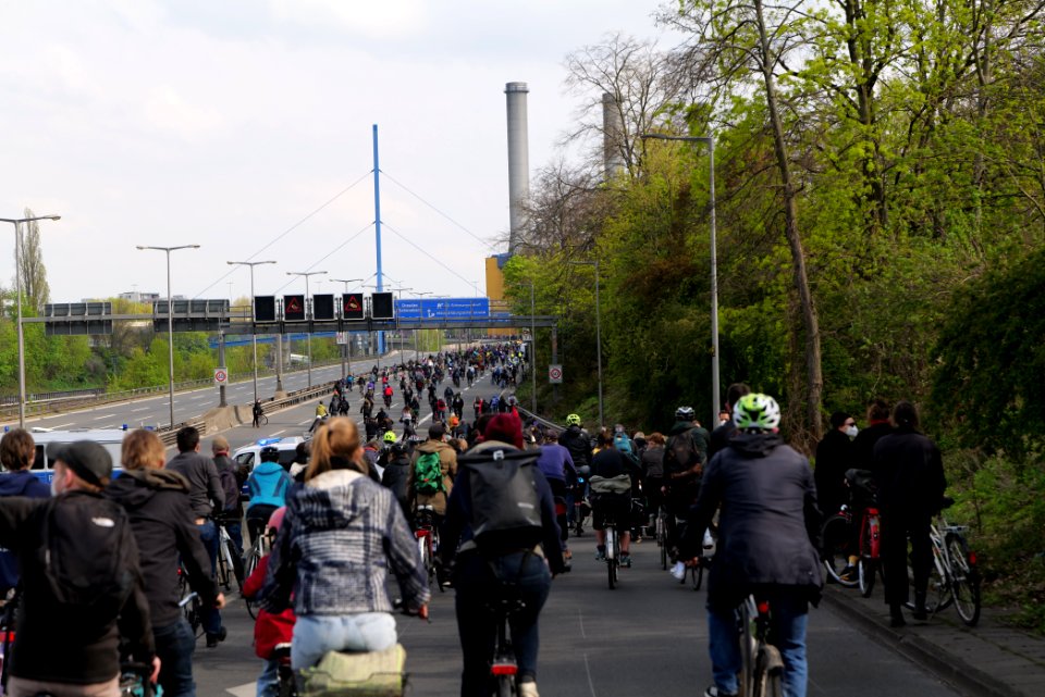 MyGruni 1st may demonstration Berlin 2021 Grunewald to Hermannplatz 16